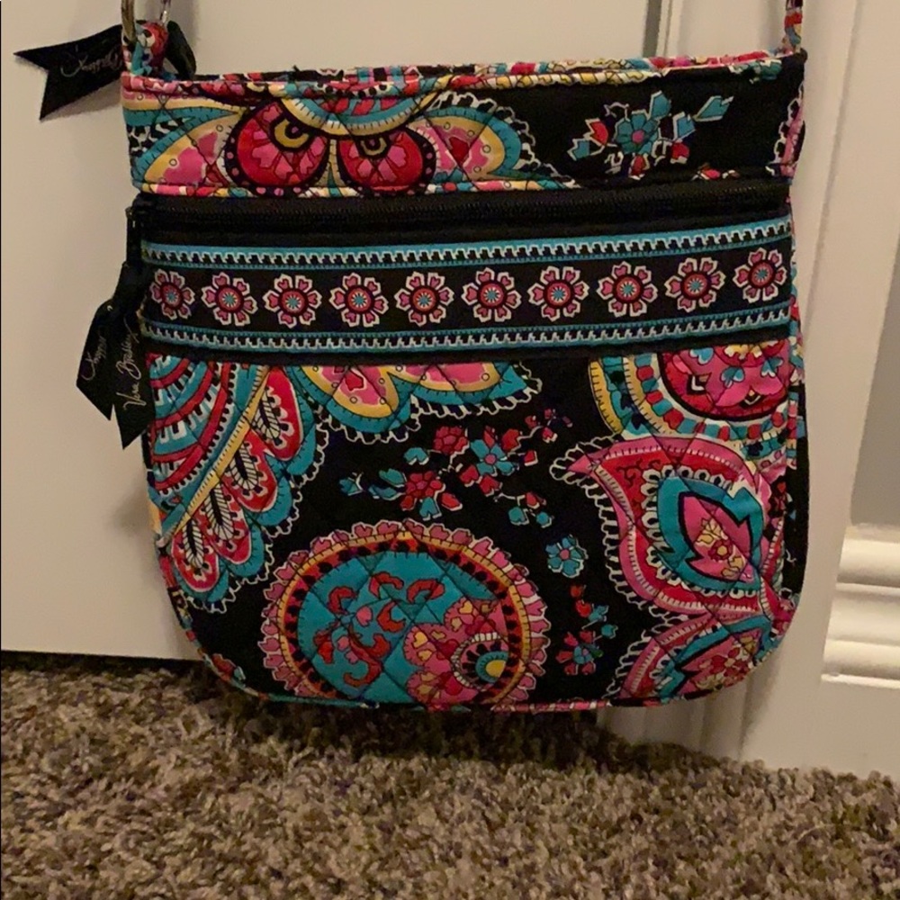 Vera Bradley adjustable purse!!